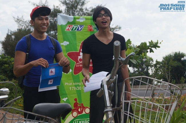 Ngọc Tình, Hữu Long từ bạn thân bỗng trở thành đối thủ